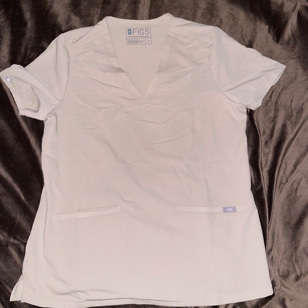 Figs Boulder Casma Scrub Top